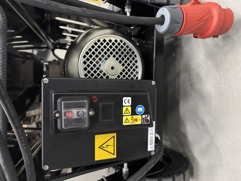 hogedrukreiniger koud 15L/min 200bar