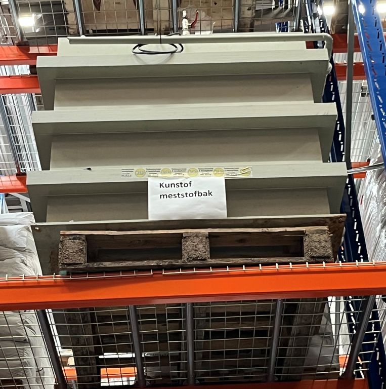 bak 2 compartimenten 500L per stuk