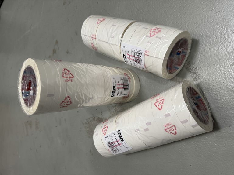 tape wit Tesa 12mm 66m/rol