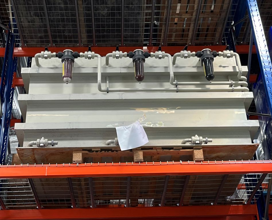 bak 3 compartimenten 700L per stuk