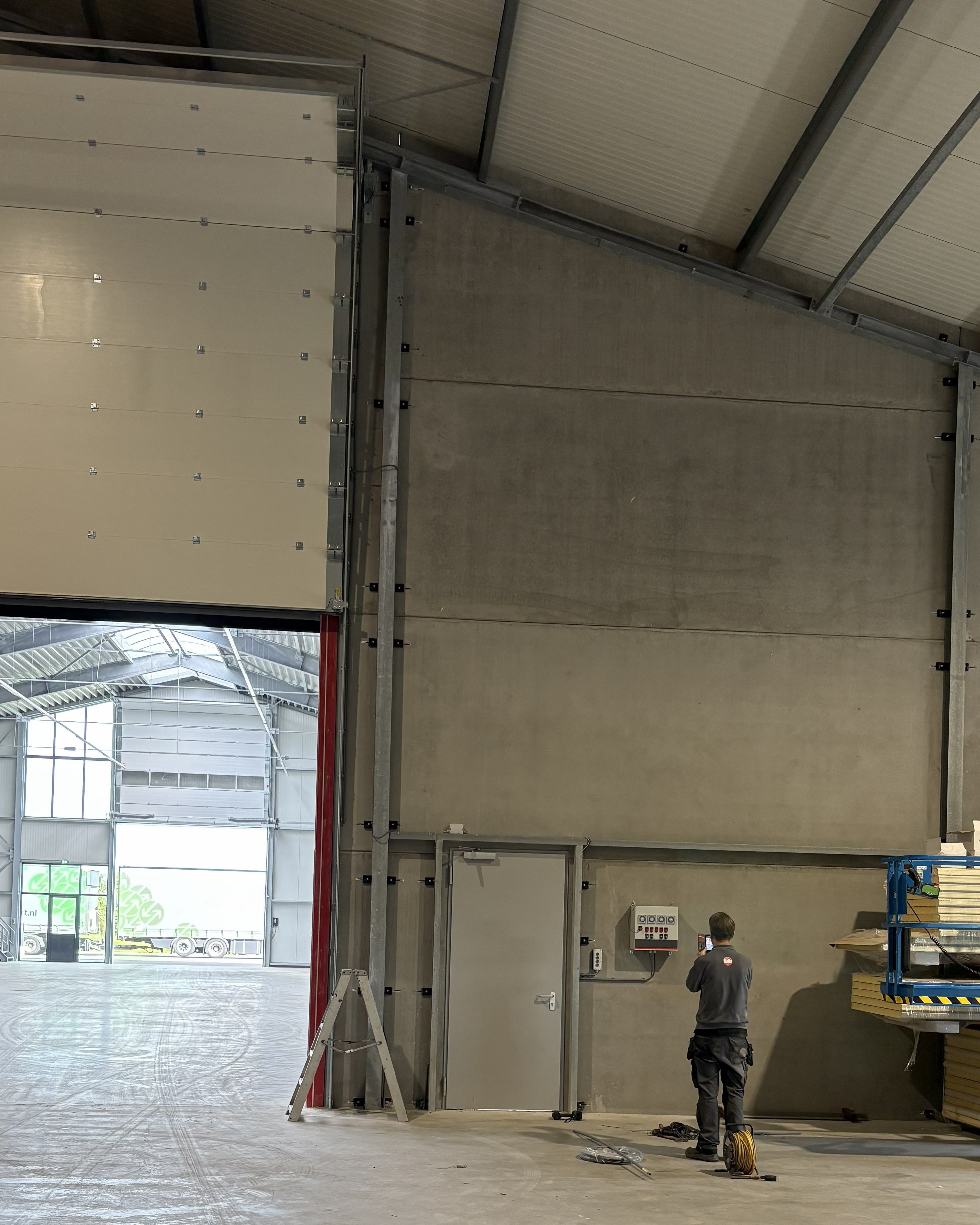 Project in Hem: Plaatsing koudstoominstallatie