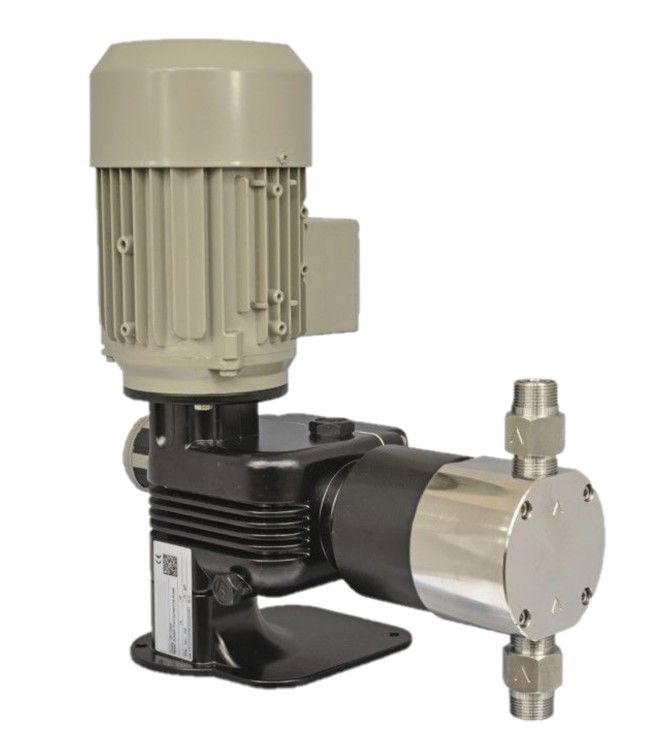 doseerpomp plunj Prius 320L/h 10bar 400V